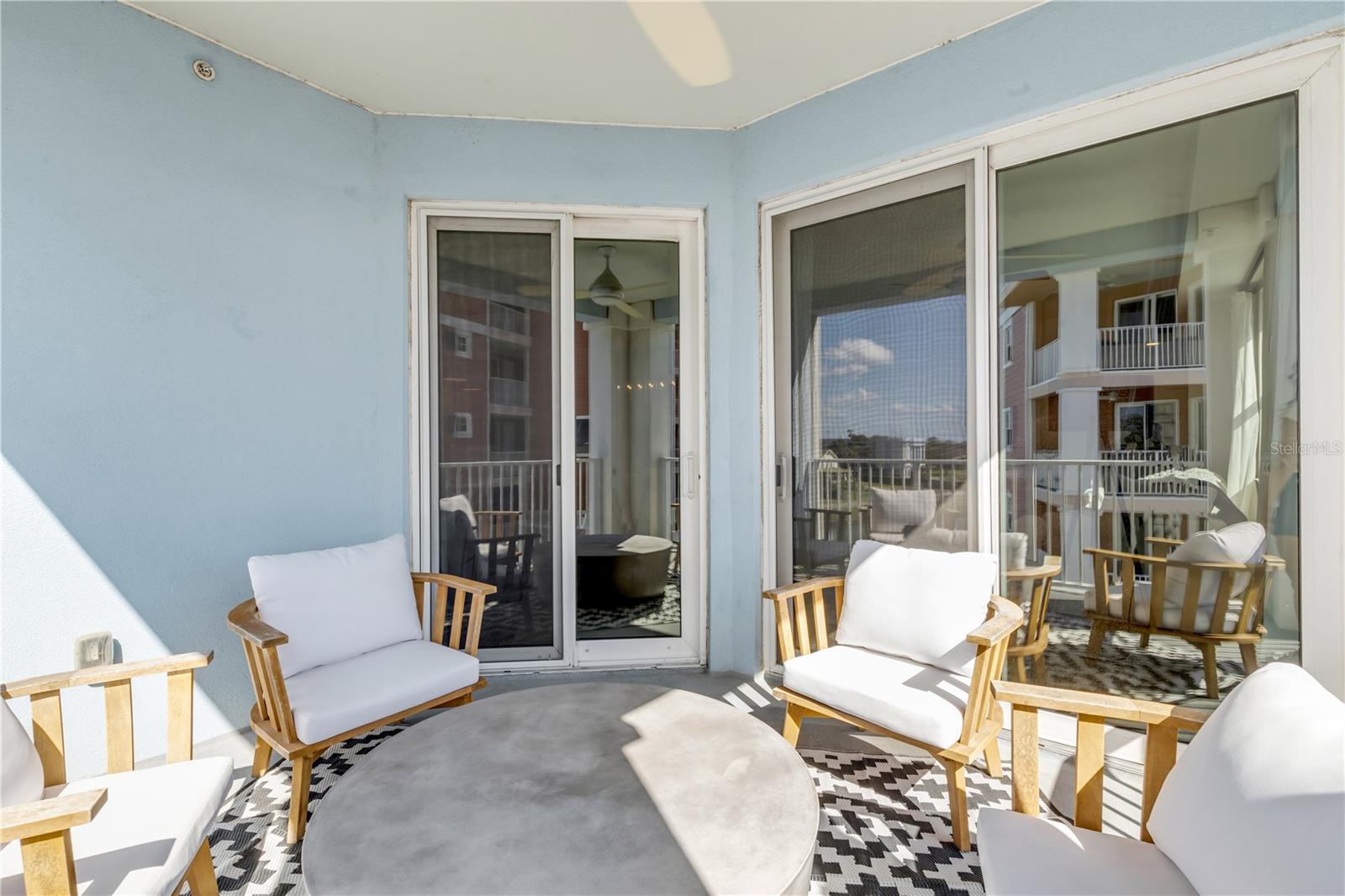 RIVERWALK/CORONADO ISLAND-BLDG - Residential