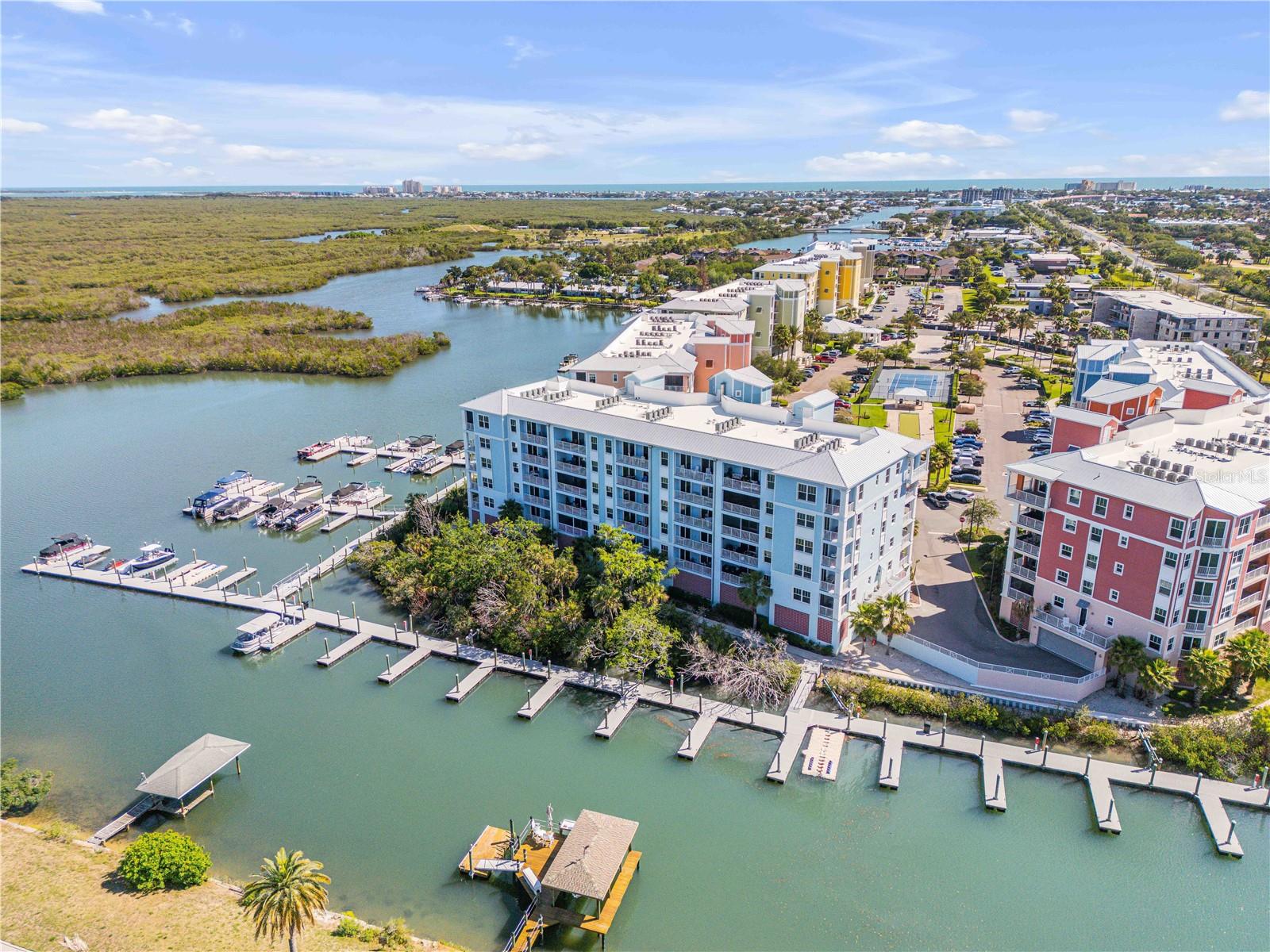 3 RIVERWALK DRIVE 401