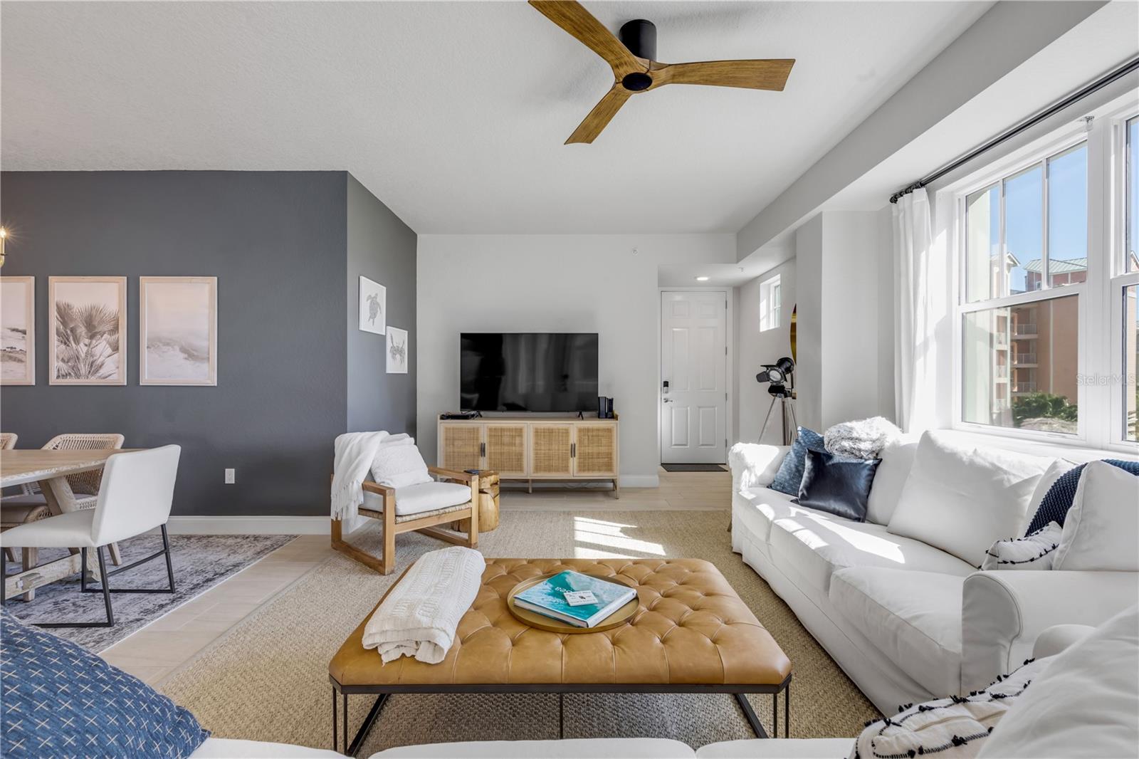 RIVERWALK/CORONADO ISLAND-BLDG - Residential