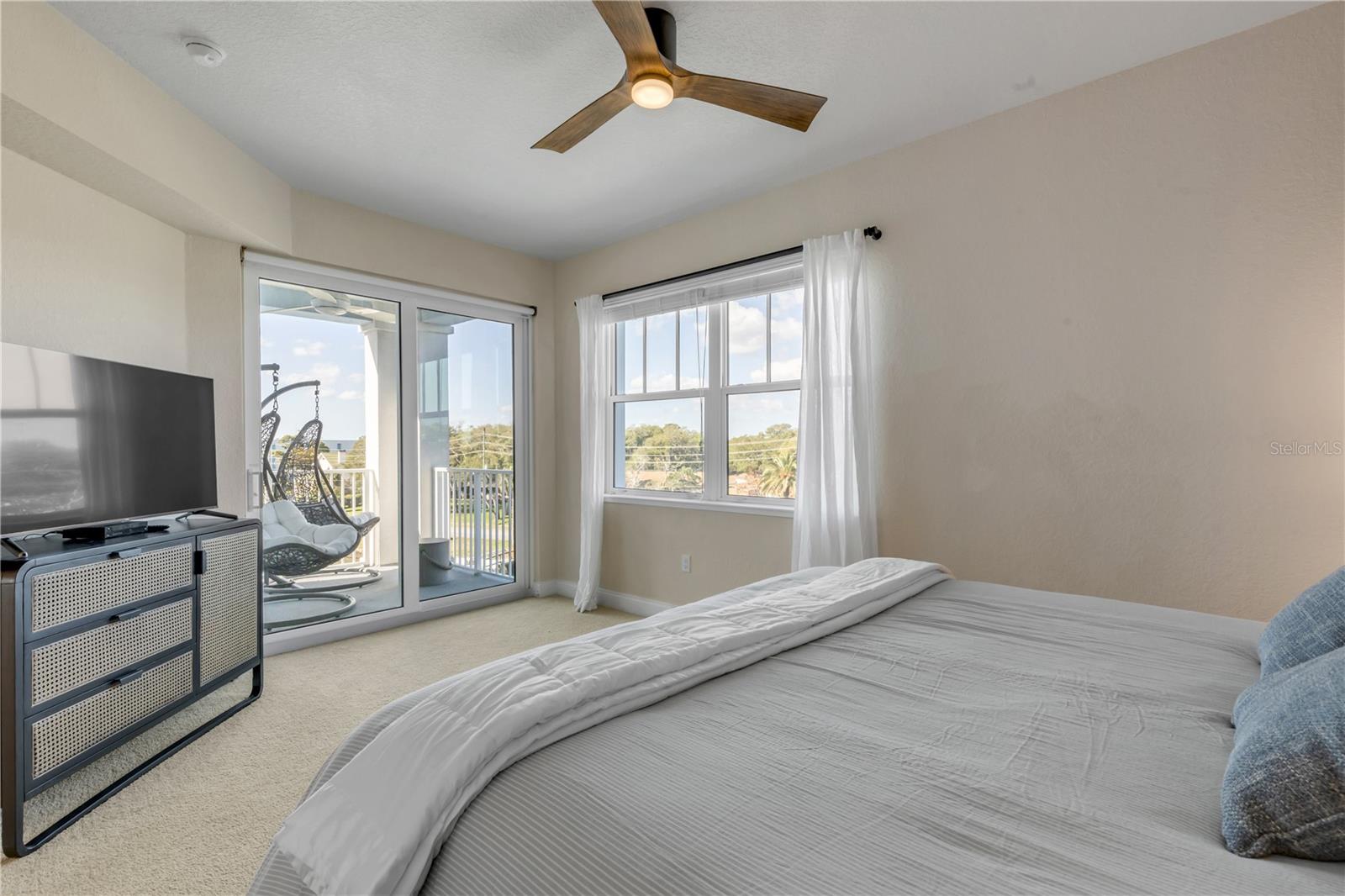 RIVERWALK/CORONADO ISLAND-BLDG - Residential