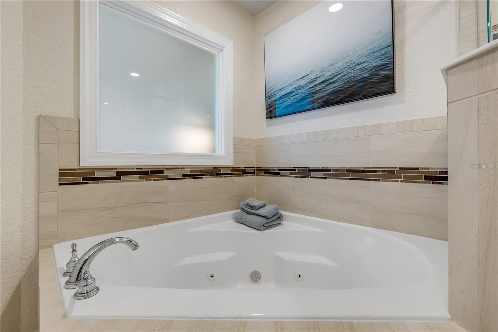 RIVERWALK/CORONADO ISLAND-BLDG - Residential