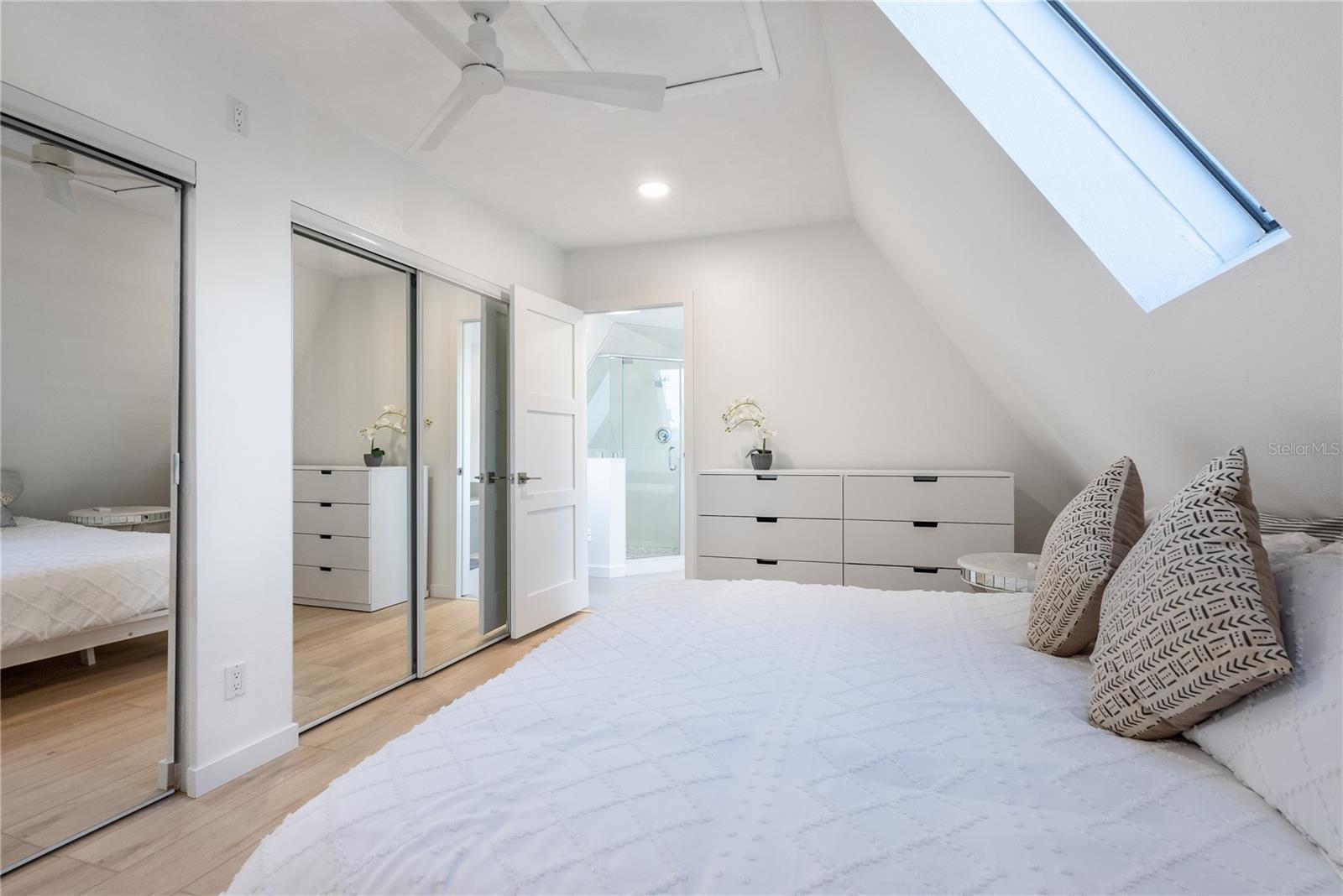 HIGH POINT CIRCLE - Residential Lease