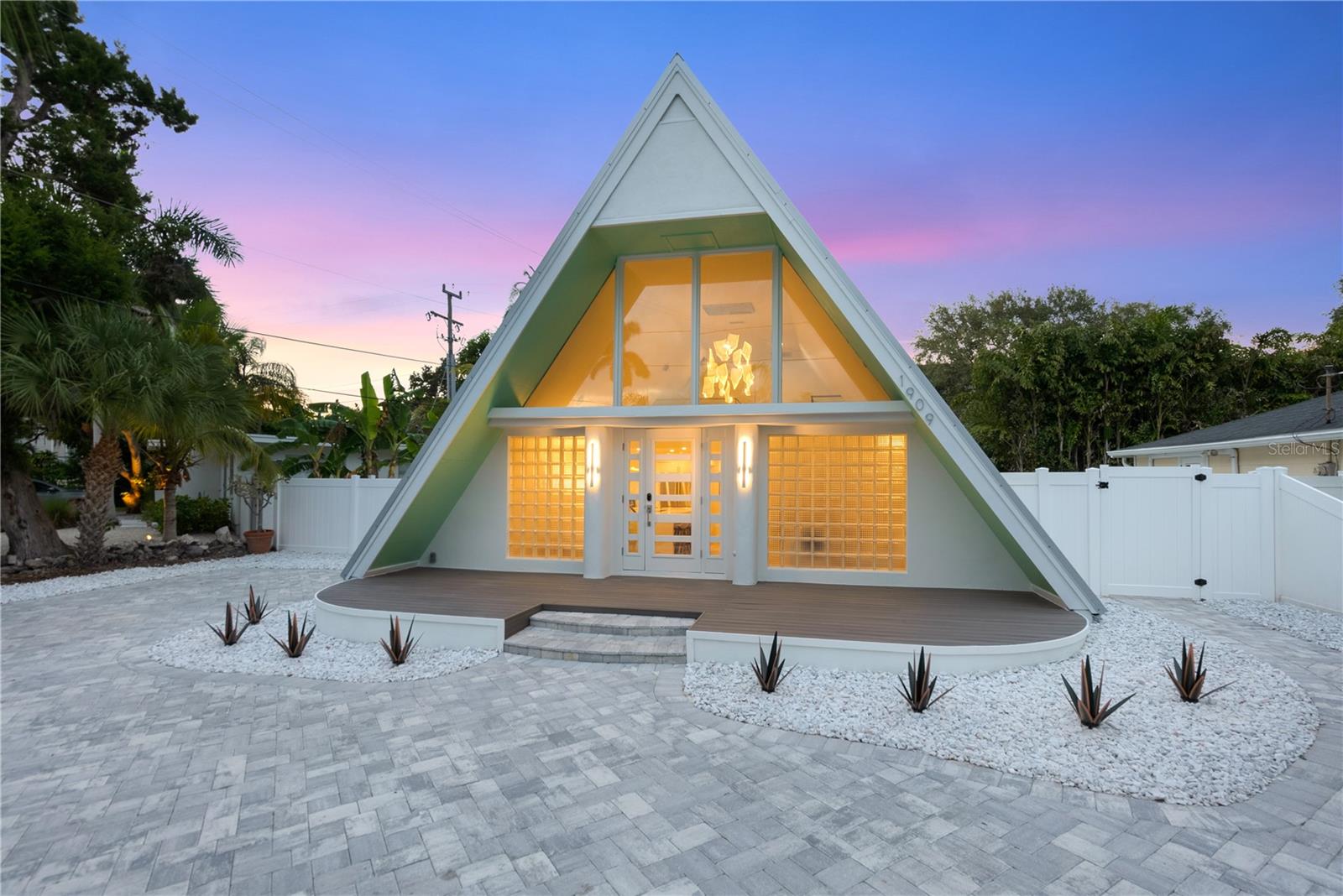 HIGH POINT CIRCLE - Residential Lease