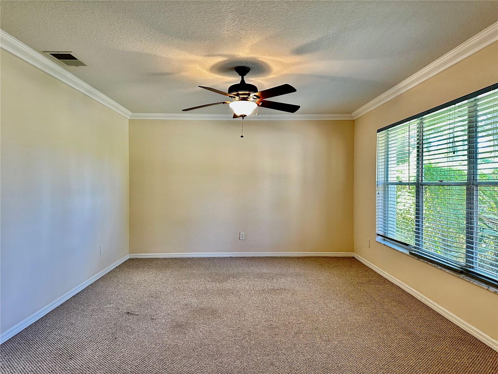 7800 POINTVIEW CIRCLE