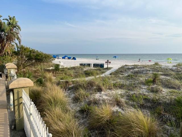 DEL MAR WEST CONDO - Residential