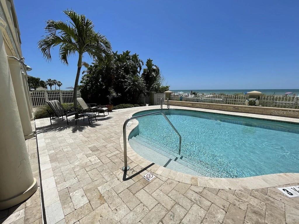 DEL MAR WEST CONDO - Residential