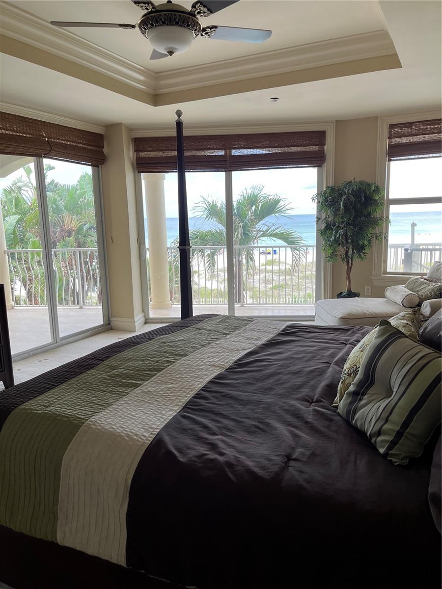 DEL MAR WEST CONDO - Residential