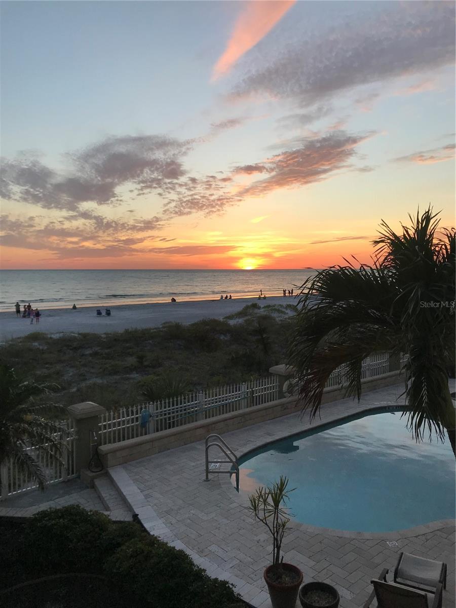 DEL MAR WEST CONDO - Residential