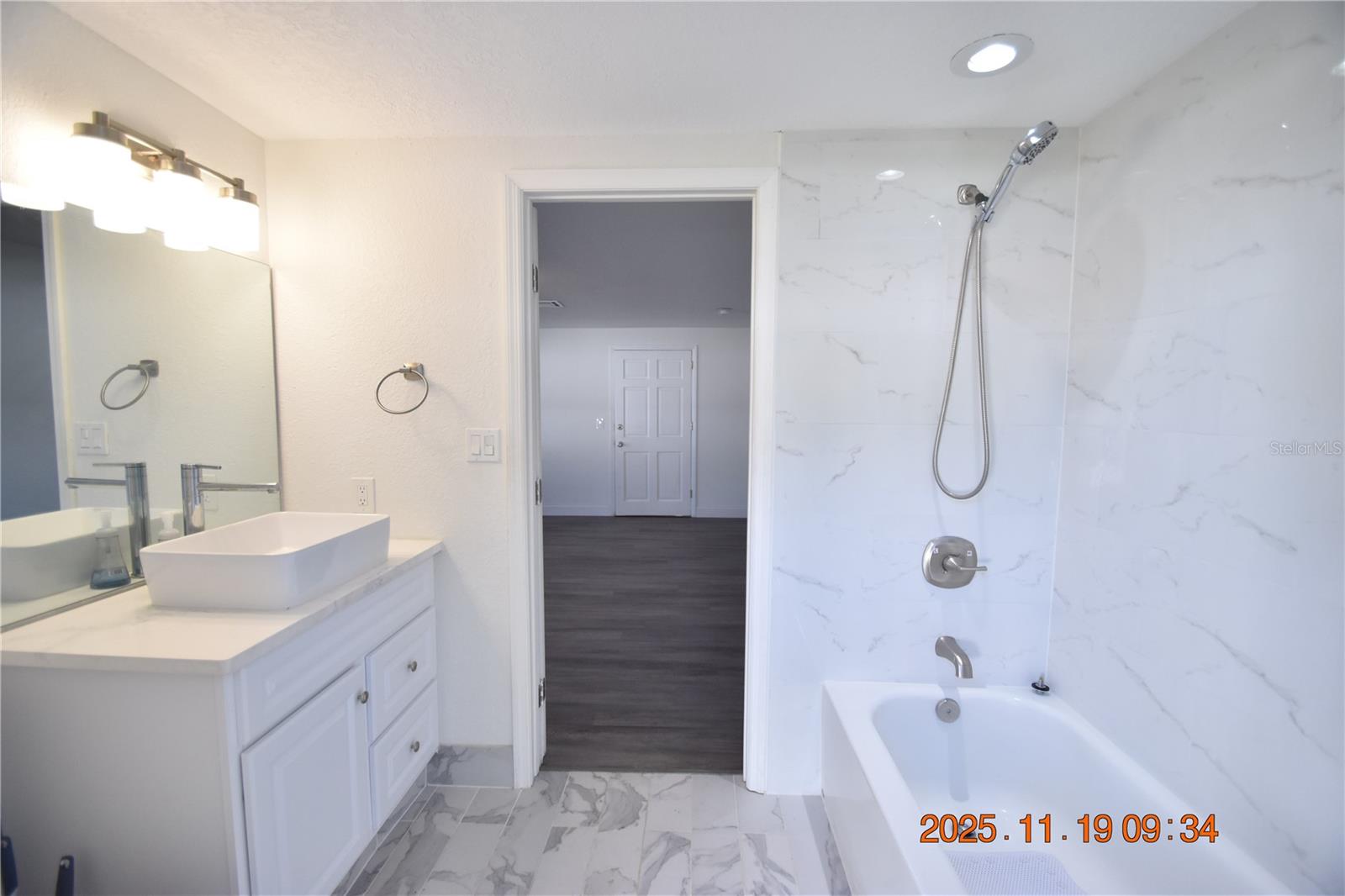 BIG ACRES - Residential Lease