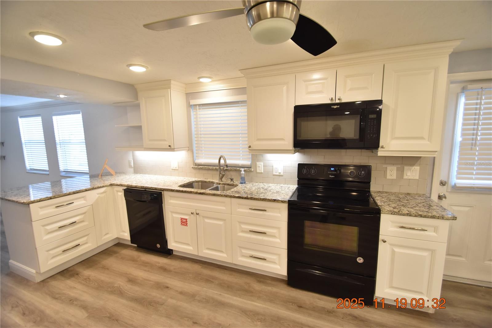 BIG ACRES - Residential Lease