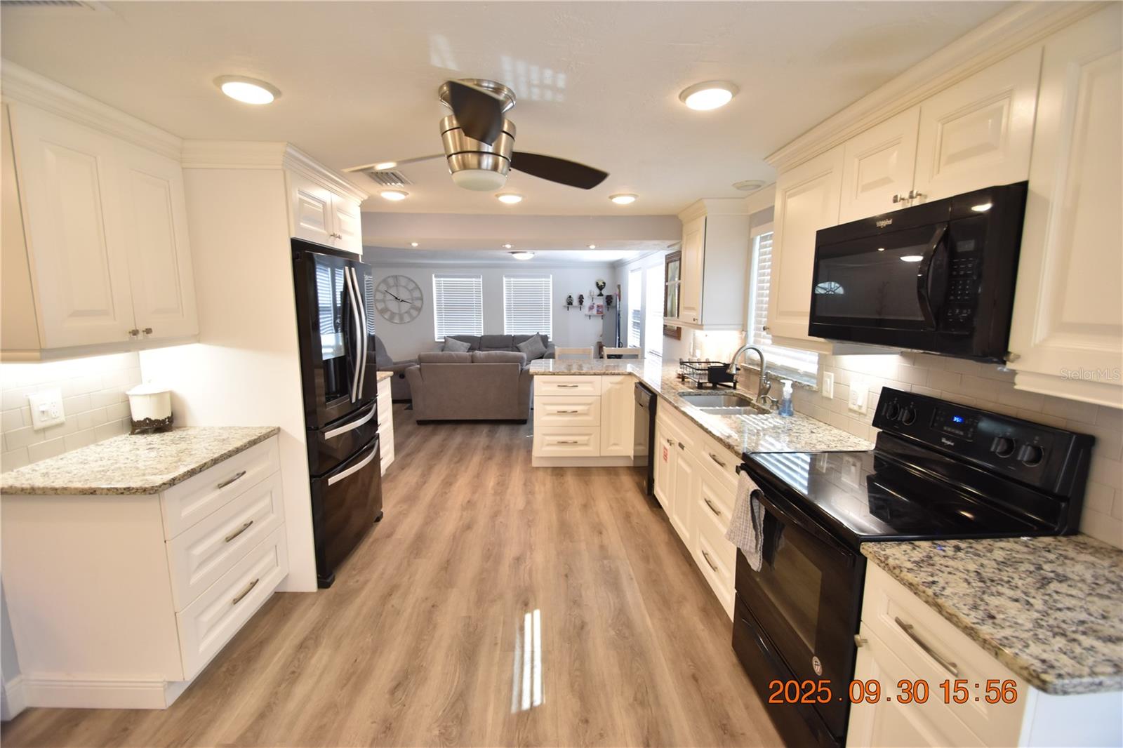BIG ACRES - Residential Lease
