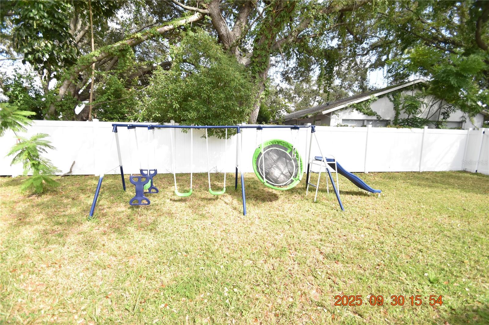 BIG ACRES - Residential Lease