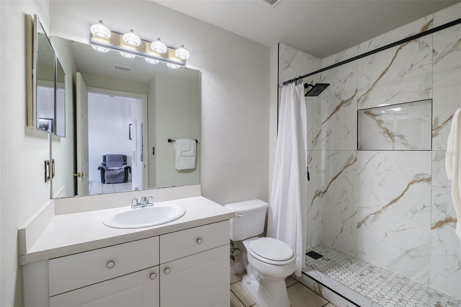 141 RESERVE CIRCLE 113