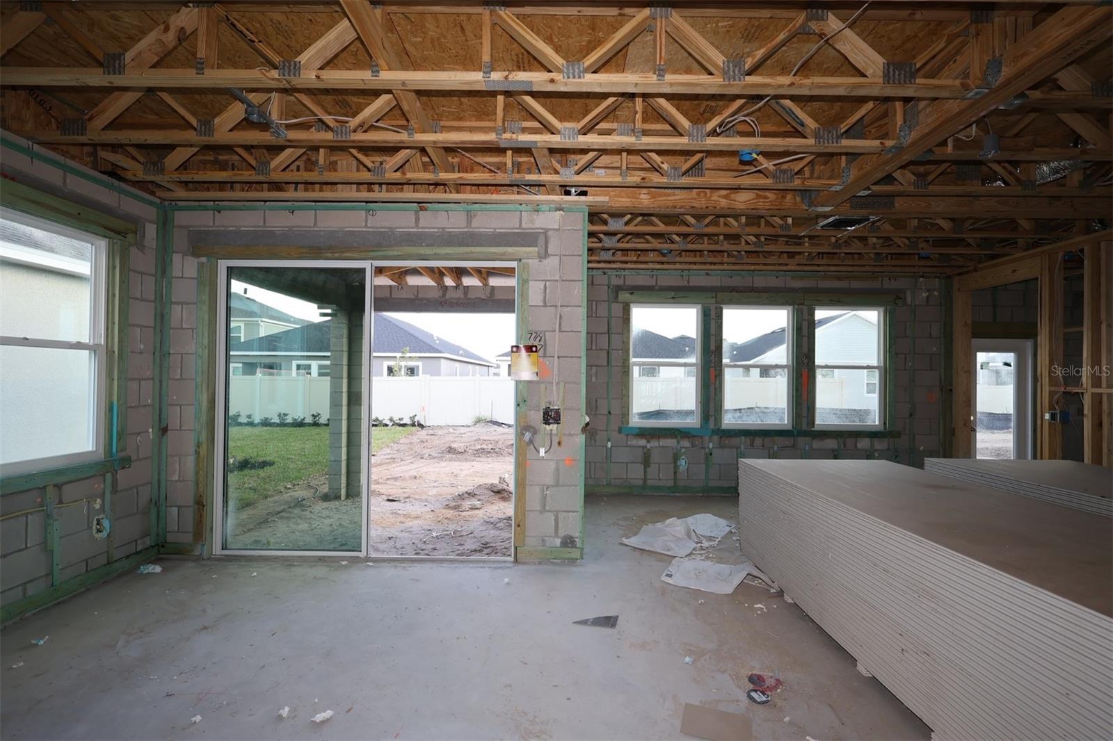 CENTER LAKE ON THE PARK - Residential