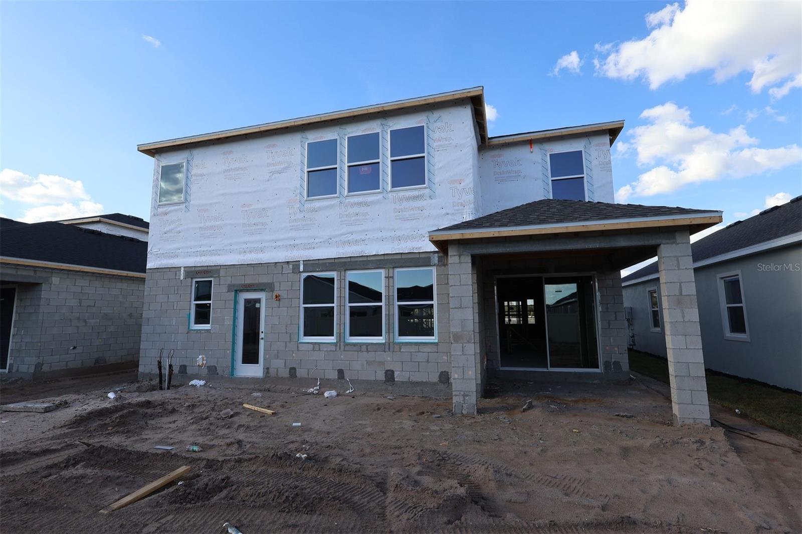 CENTER LAKE ON THE PARK - Residential