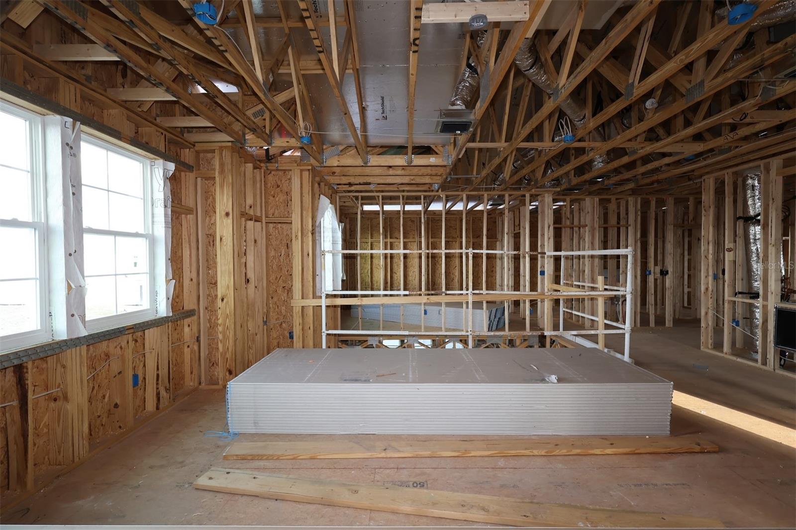 CENTER LAKE ON THE PARK - Residential