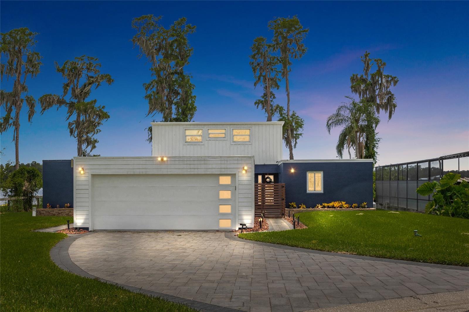 18200 CYPRESS COVE LANE