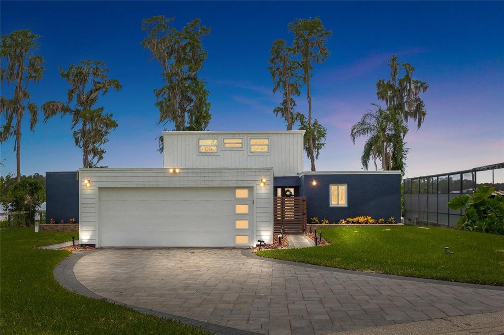 Photo of 18200 Cypress Cove Lane, Lutz, FL 33549 (MLS # TB8544945)