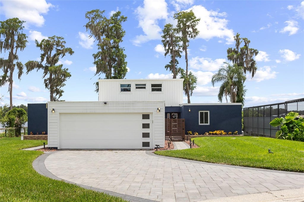 Photo of 18200 Cypress Cove Lane, Lutz, FL 33549 (MLS # TB8544945)