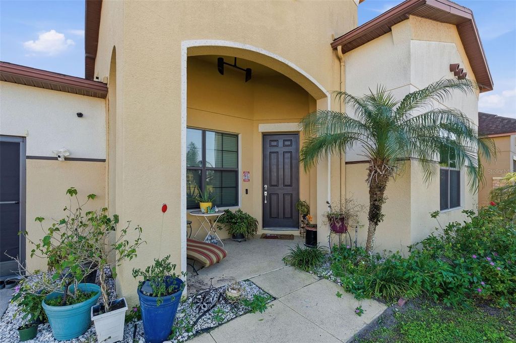 Photo of 4737 Blackthorn Circle, Kissimmee, FL 34758 (MLS # S5142732)