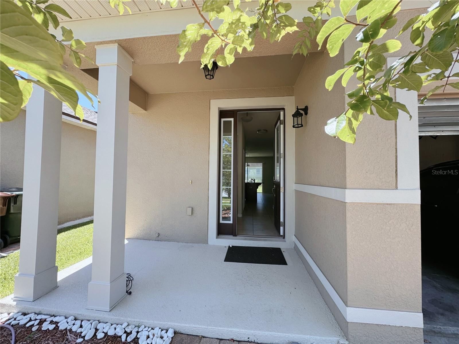 2428 CHATEAU LOOP