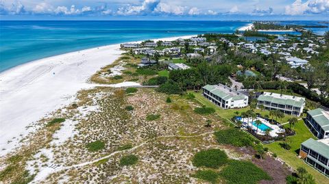 Photo of 6951 Gulf Of Mexico Drive #14, Longboat Key, FL 34228 (MLS # A4648003)