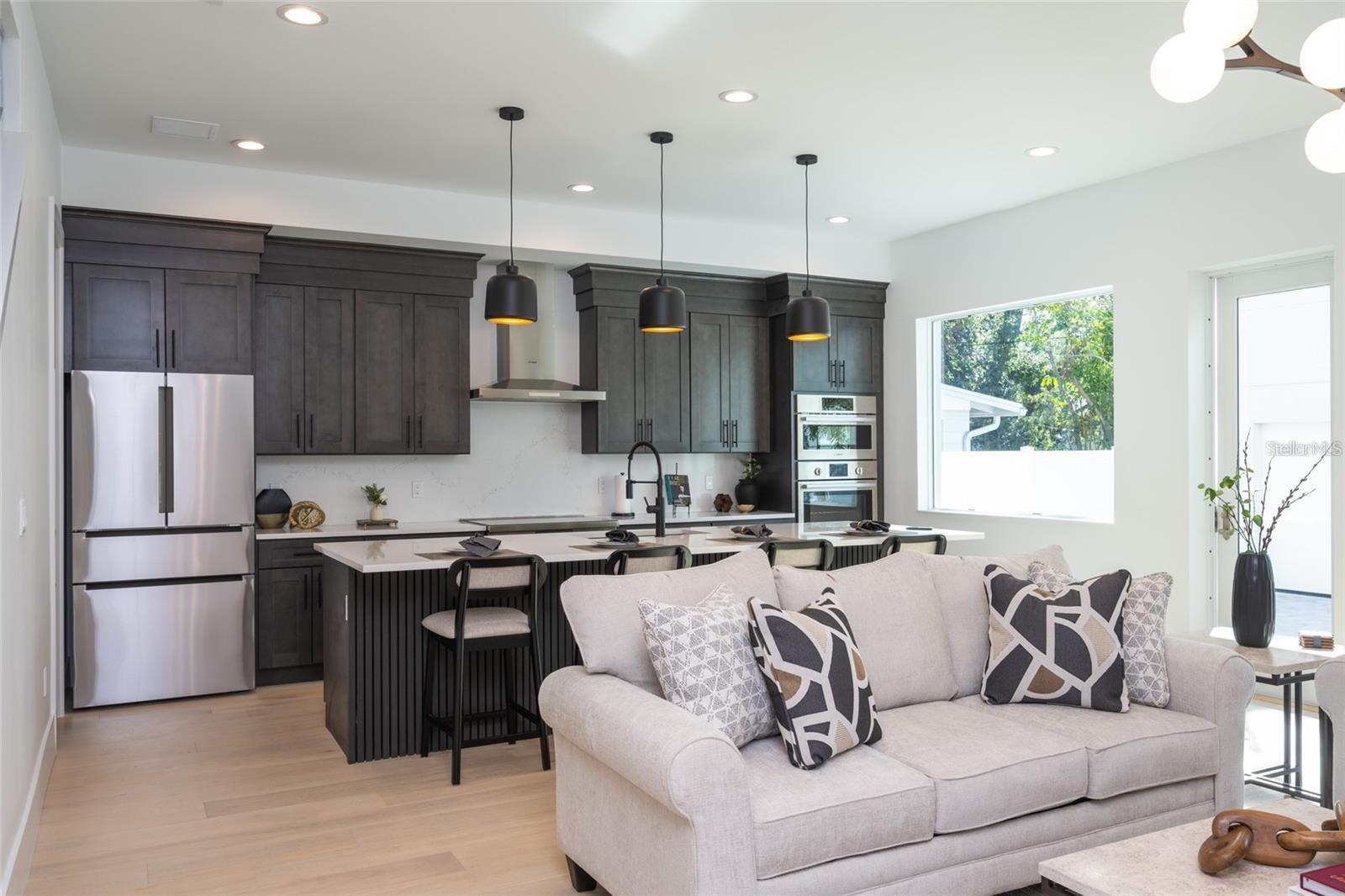 RUSTIC LODGE - Residential