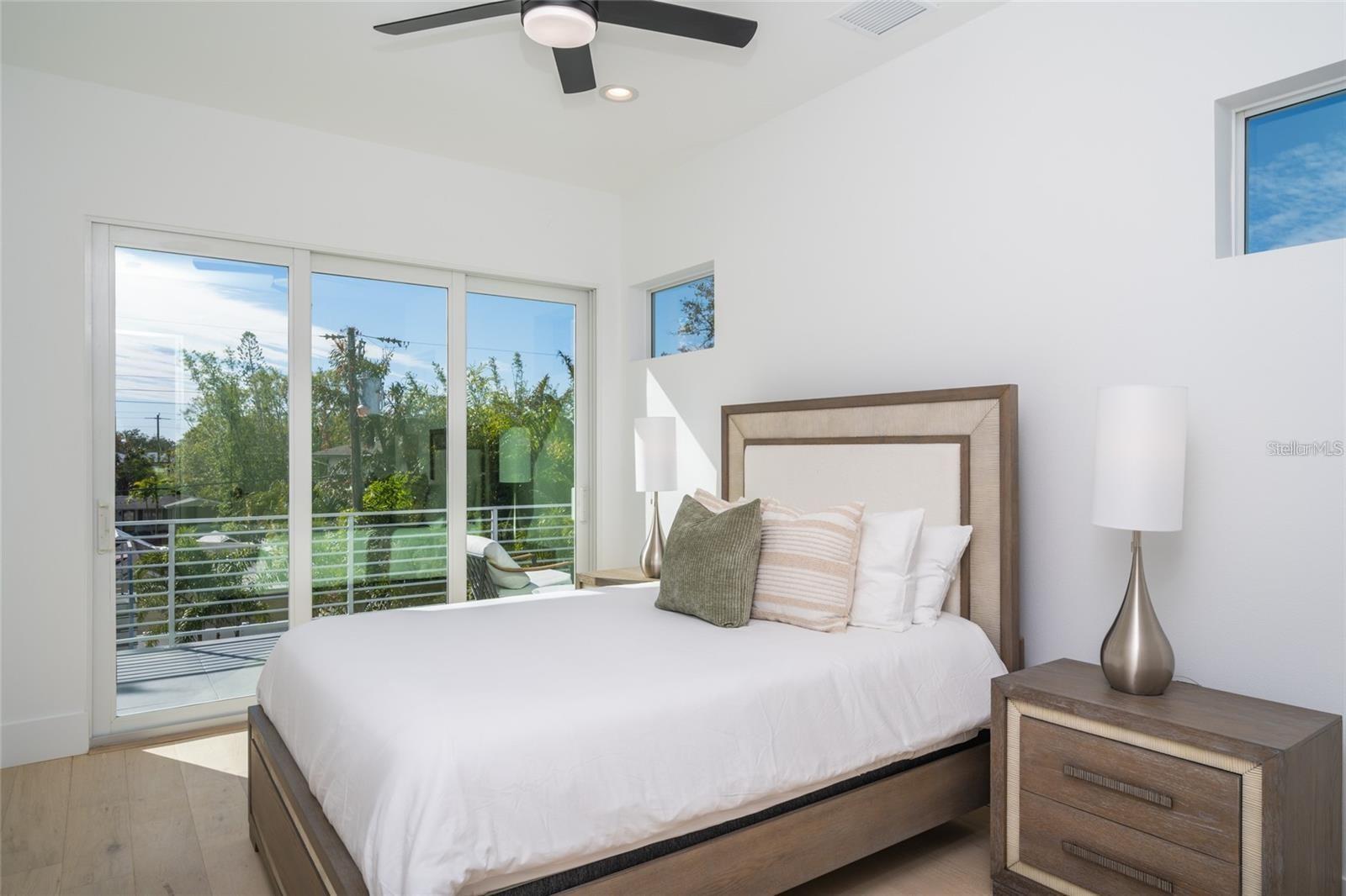 RUSTIC LODGE - Residential