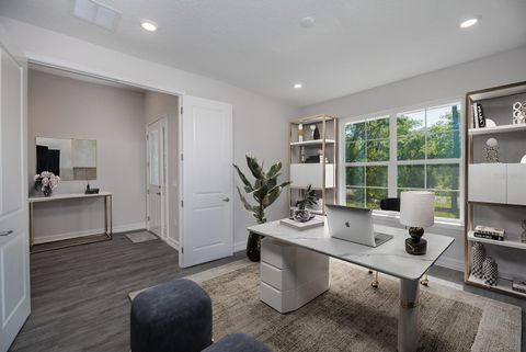 Tiny photo for 13454 SW 67th Lane, Ocala, FL 34481 (MLS # OM719557)