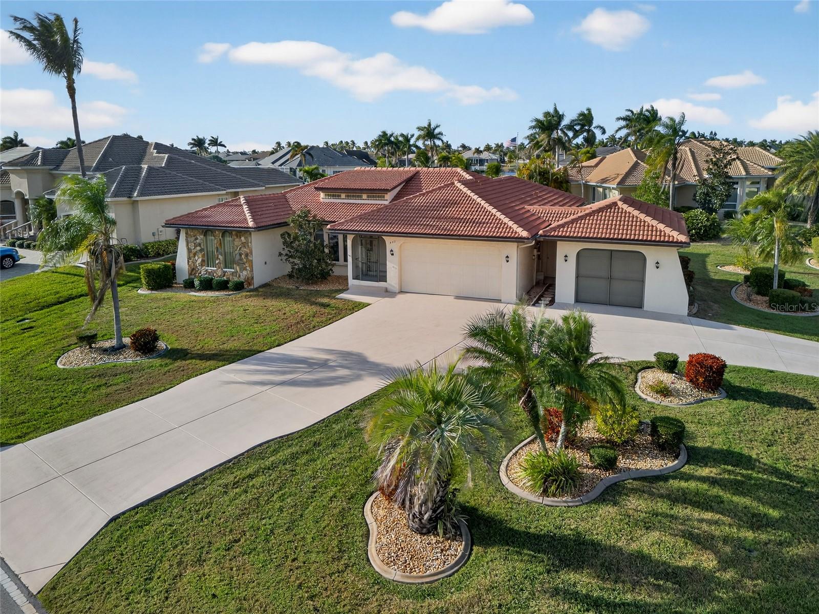 PUNTA GORDA ISLES SEC 15 - Residential
