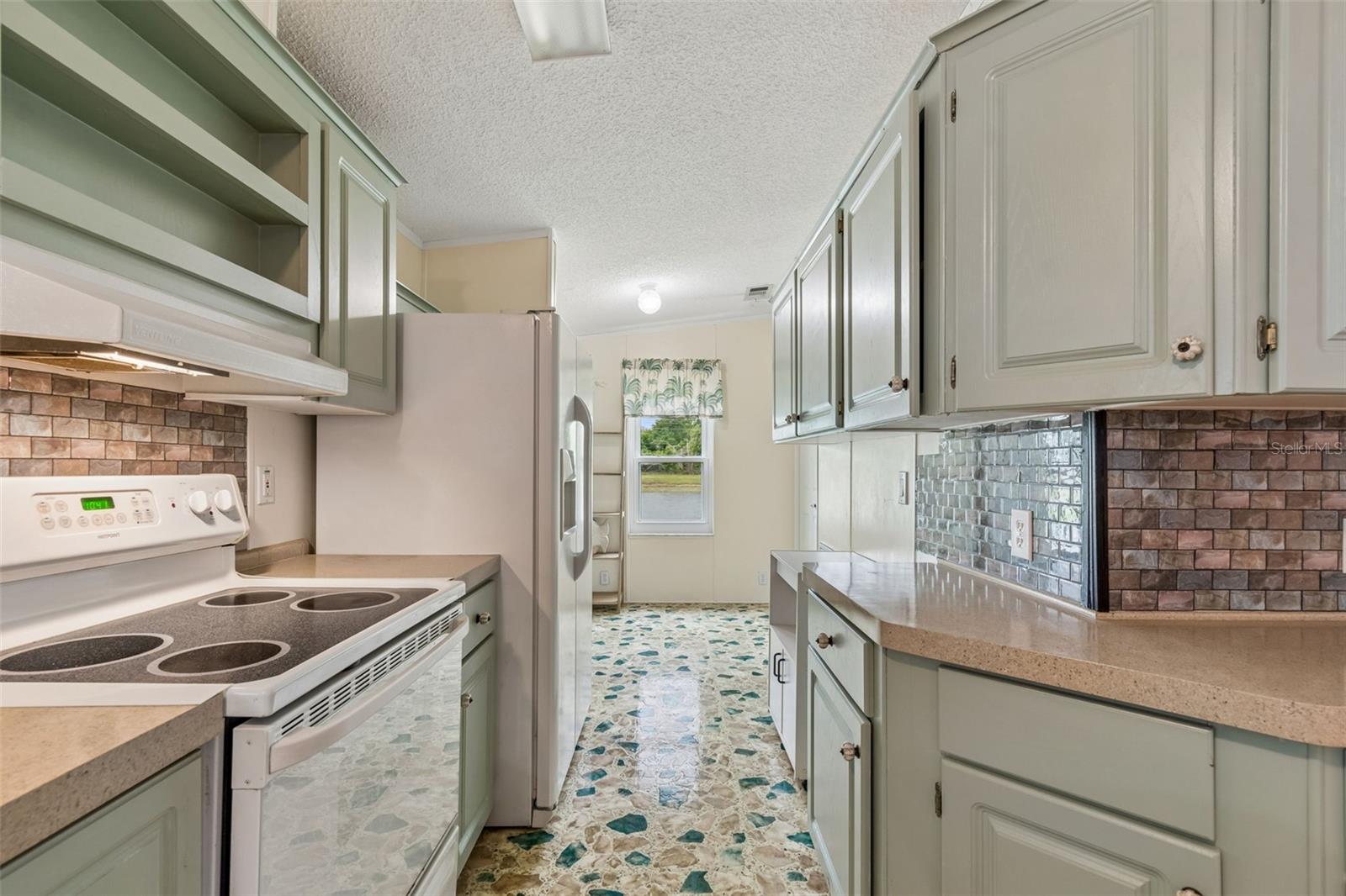 SPANISH TRAILS WEST RESIDENTIAL COOPERATIVE - Residential