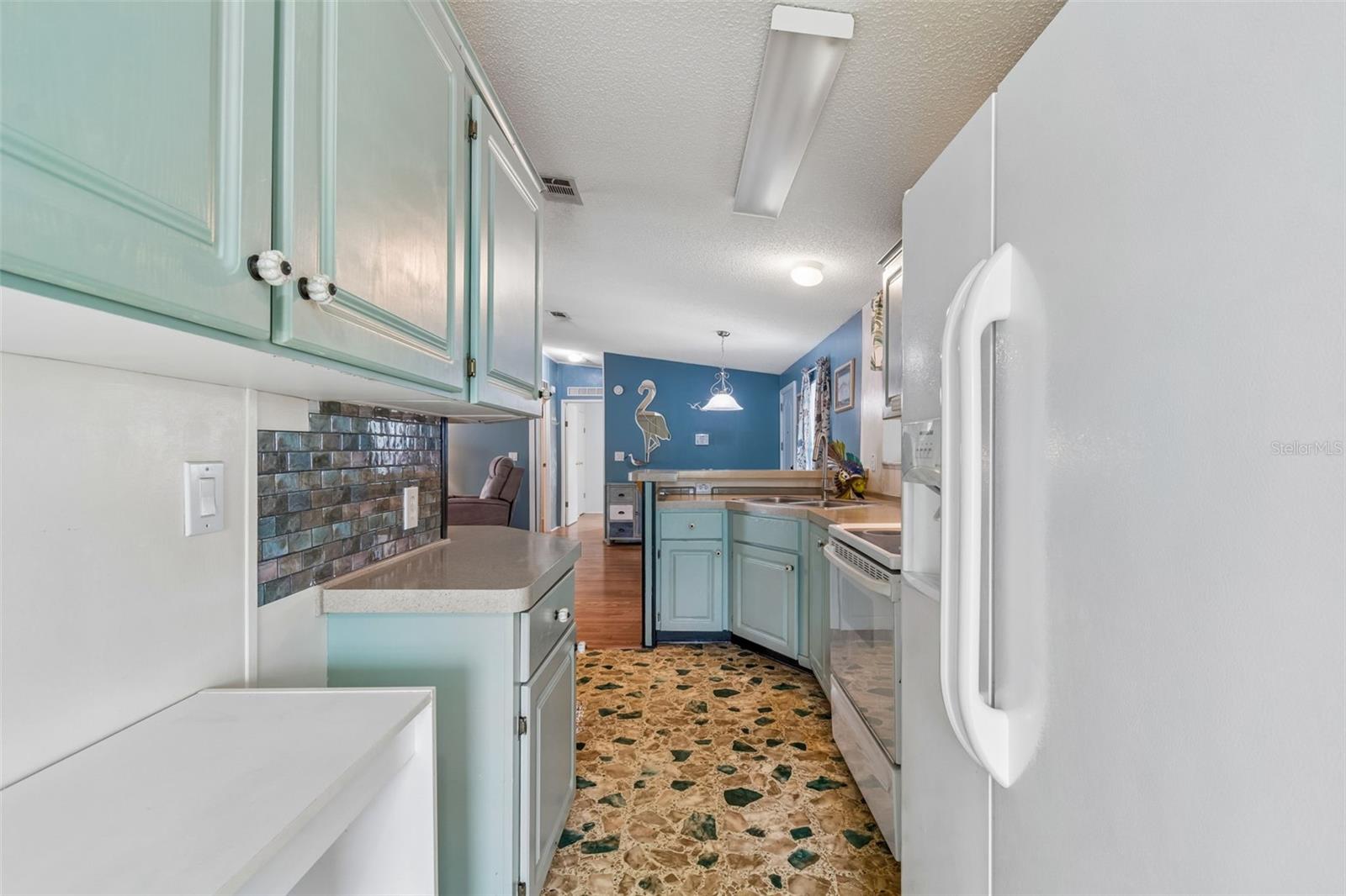 SPANISH TRAILS WEST RESIDENTIAL COOPERATIVE - Residential