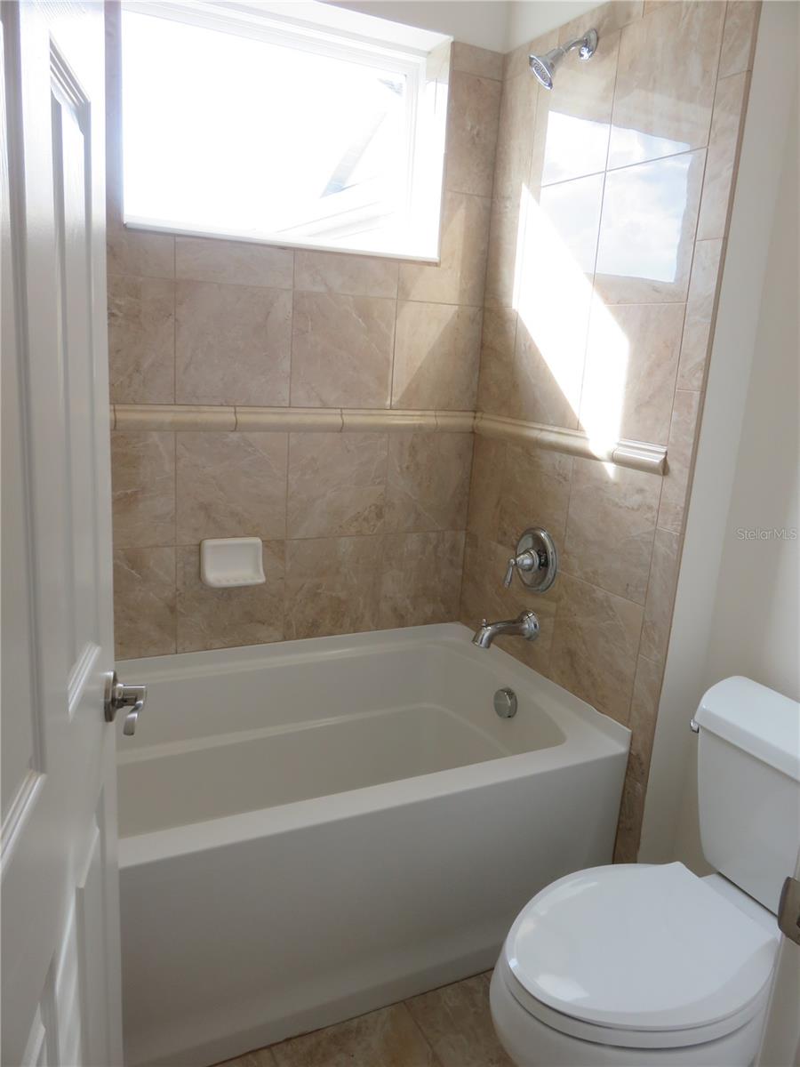 PALMS AT CITRUS PARK - Residential Lease
