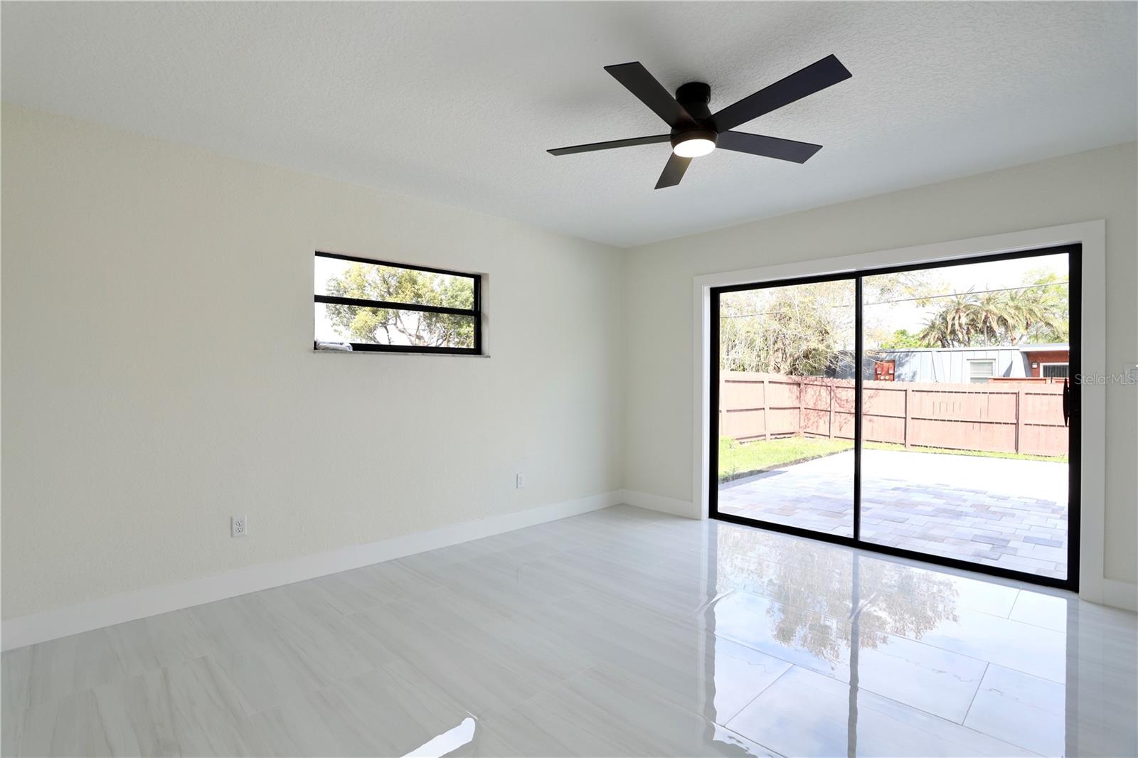 DOMMERICH HILLS 6TH ADD - Residential