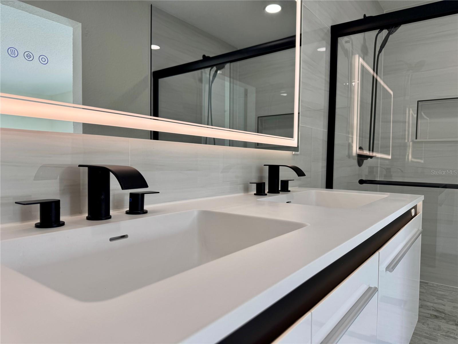 DOMMERICH HILLS 6TH ADD - Residential