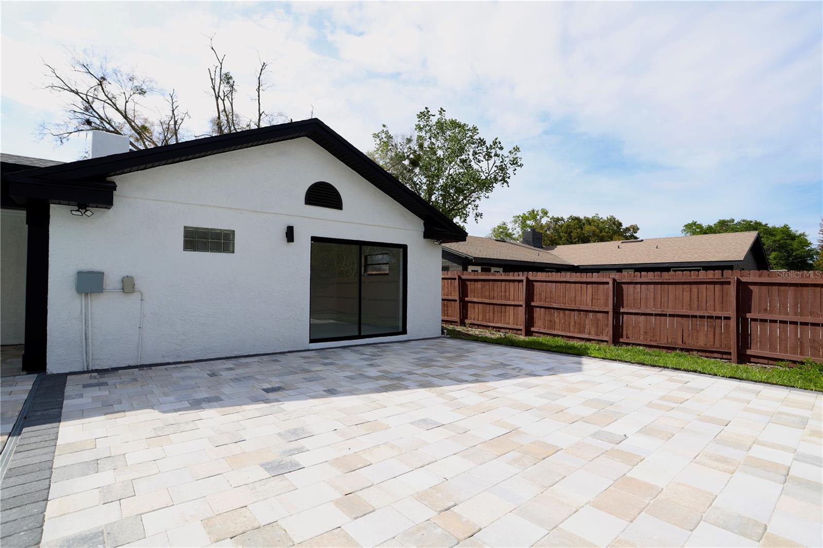 DOMMERICH HILLS 6TH ADD - Residential