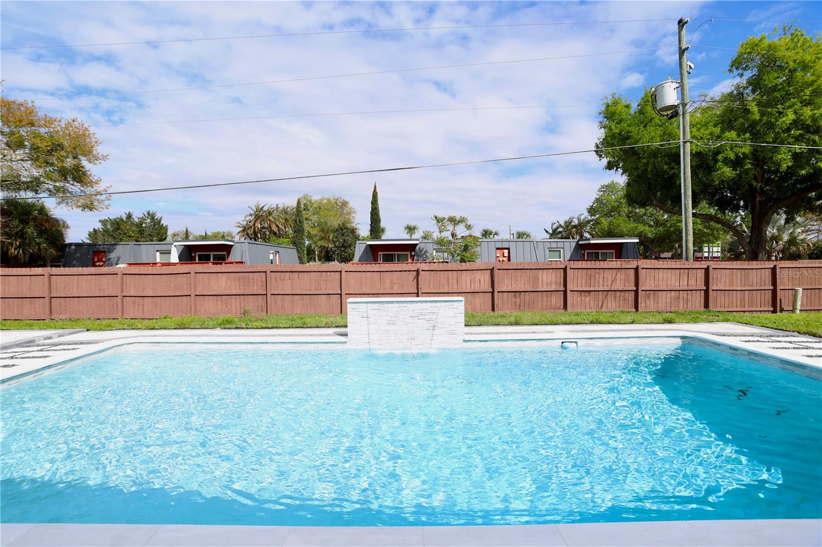 DOMMERICH HILLS 6TH ADD - Residential