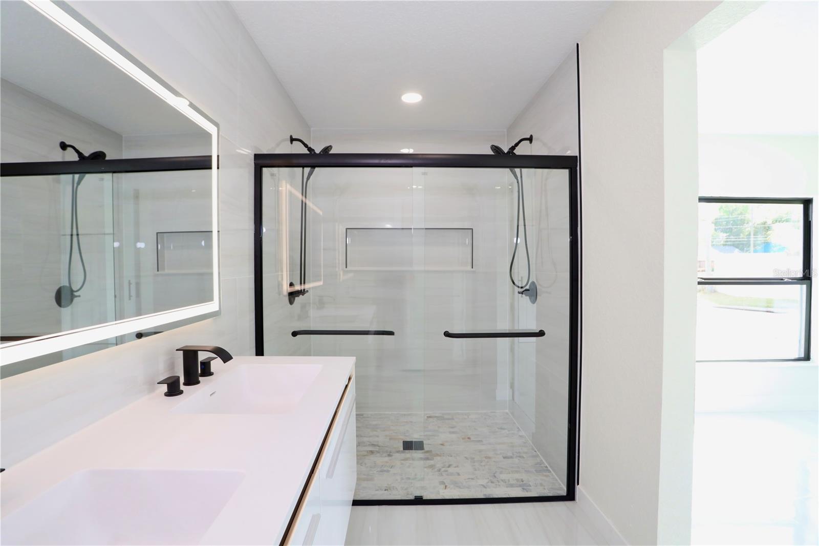 DOMMERICH HILLS 6TH ADD - Residential