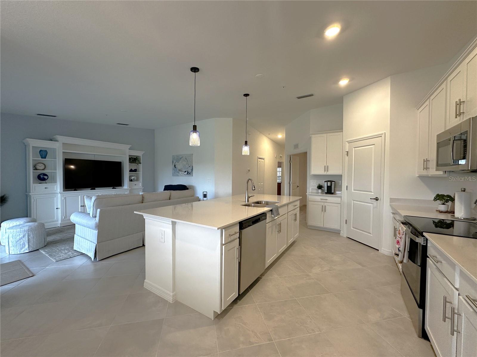 HERITAGE LANDING GOLF & COUNTRY CLUB - Residential Lease