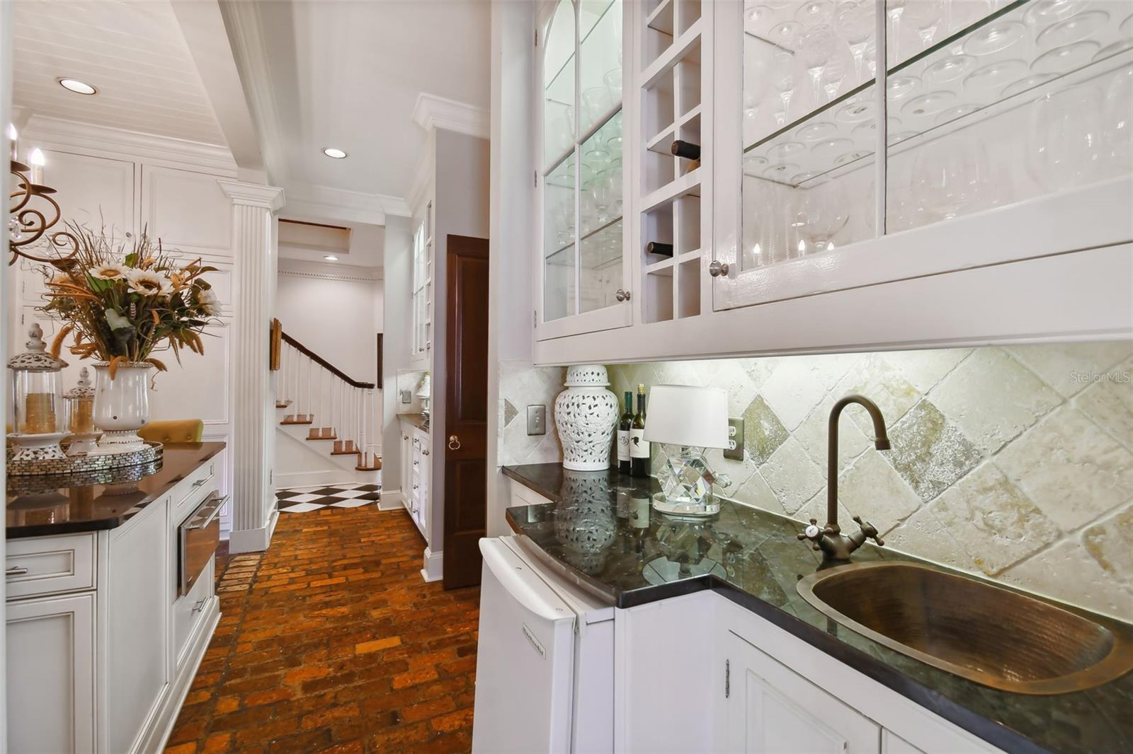 GOLF VIEW PARK 11 PAGE 72 - Residential