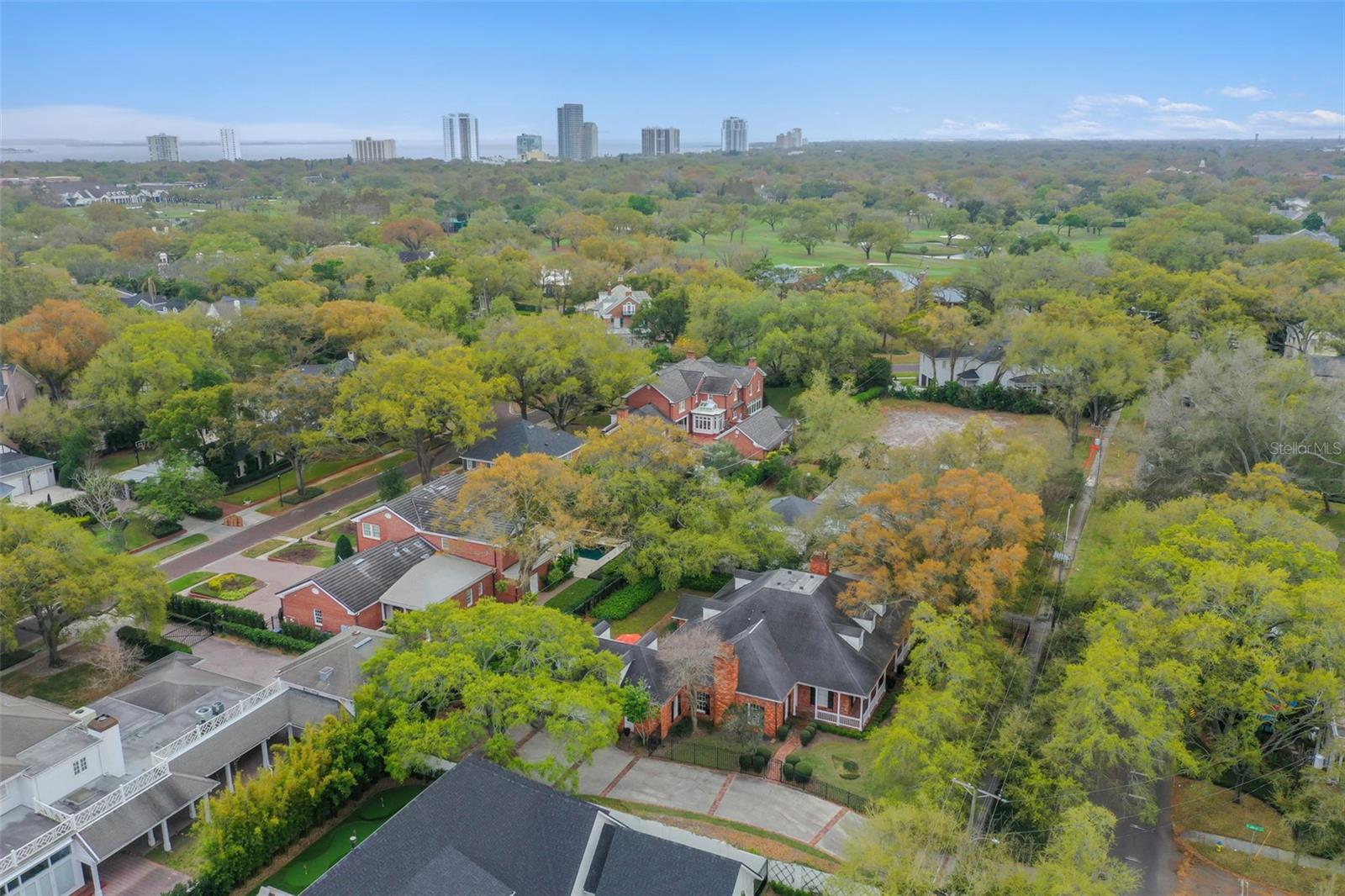 GOLF VIEW PARK 11 PAGE 72 - Residential