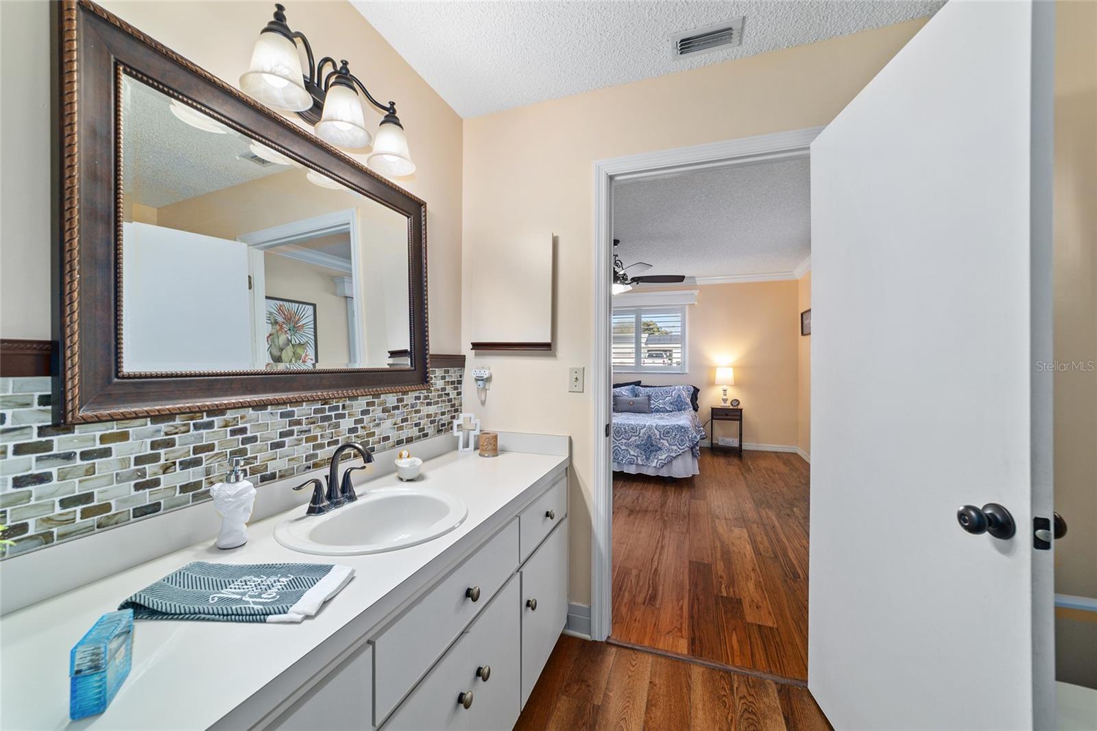 SPRUCE CREEK - Residential