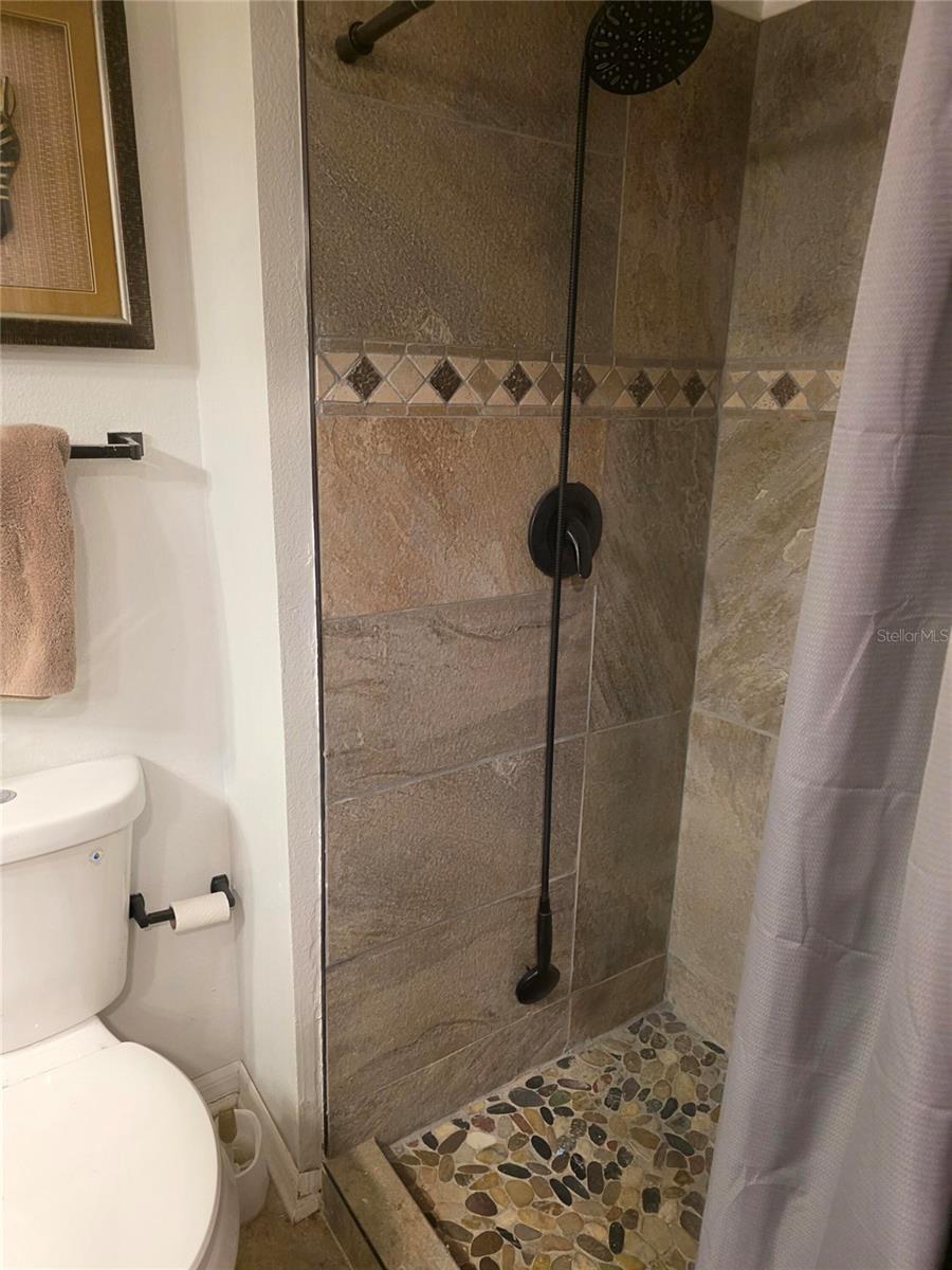 LAKE MCLEOD POINTE PH 02 - Residential