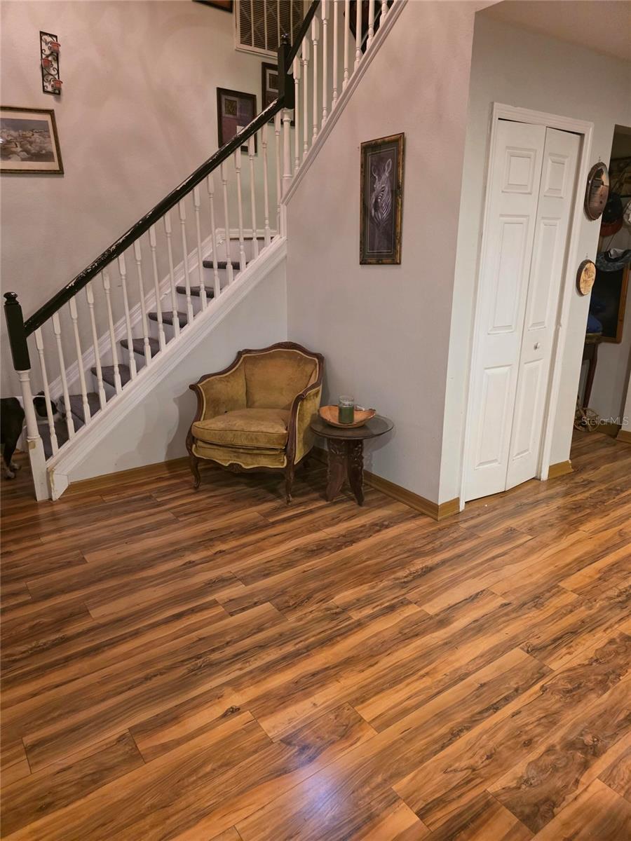 LAKE MCLEOD POINTE PH 02 - Residential