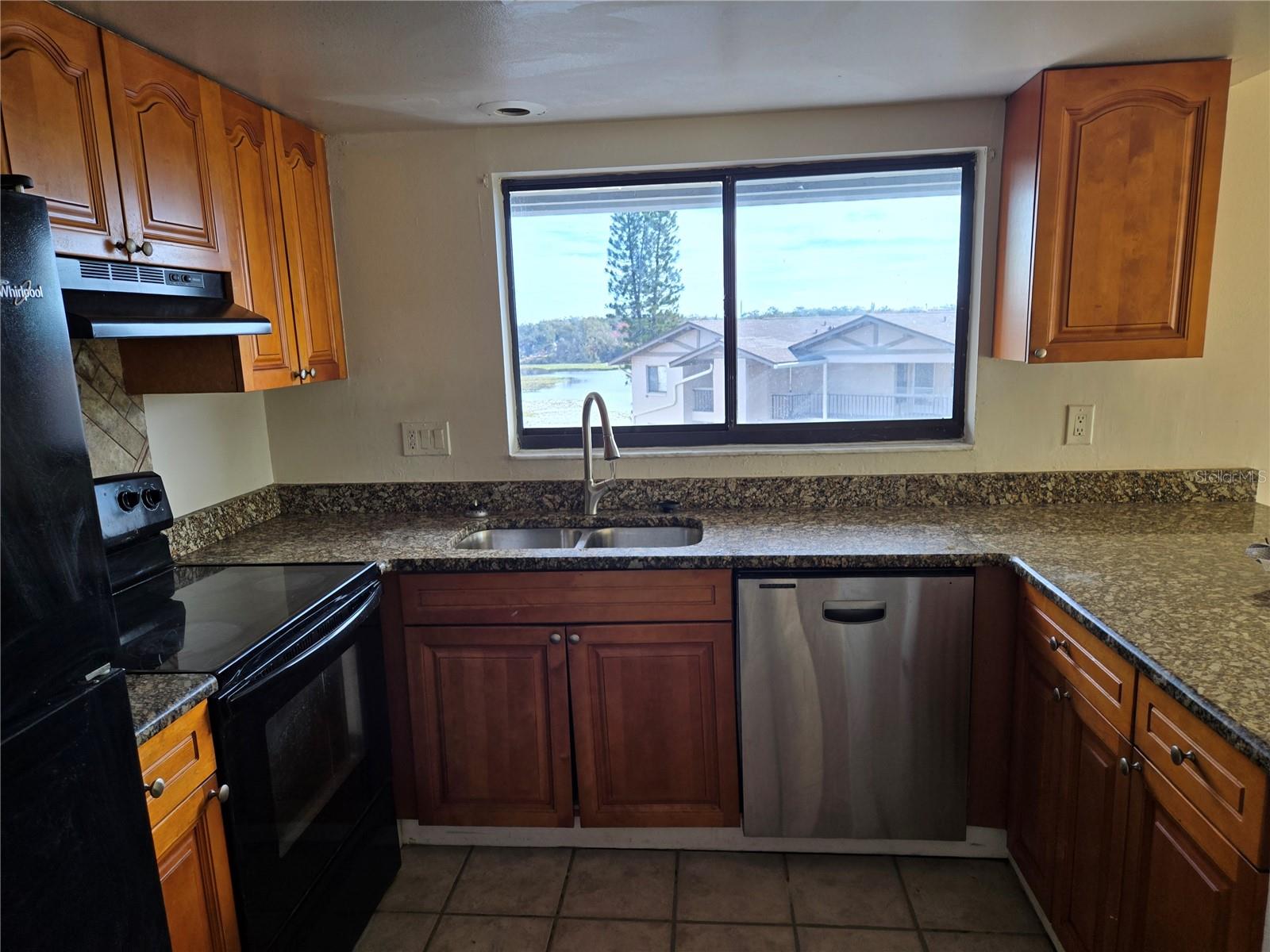 LAKE LOTUS CLUB 5 A CONDO REP - Residential