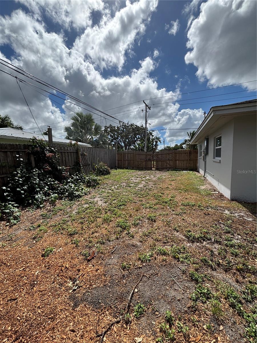 GUY ROY L SUB - Residential Lease
