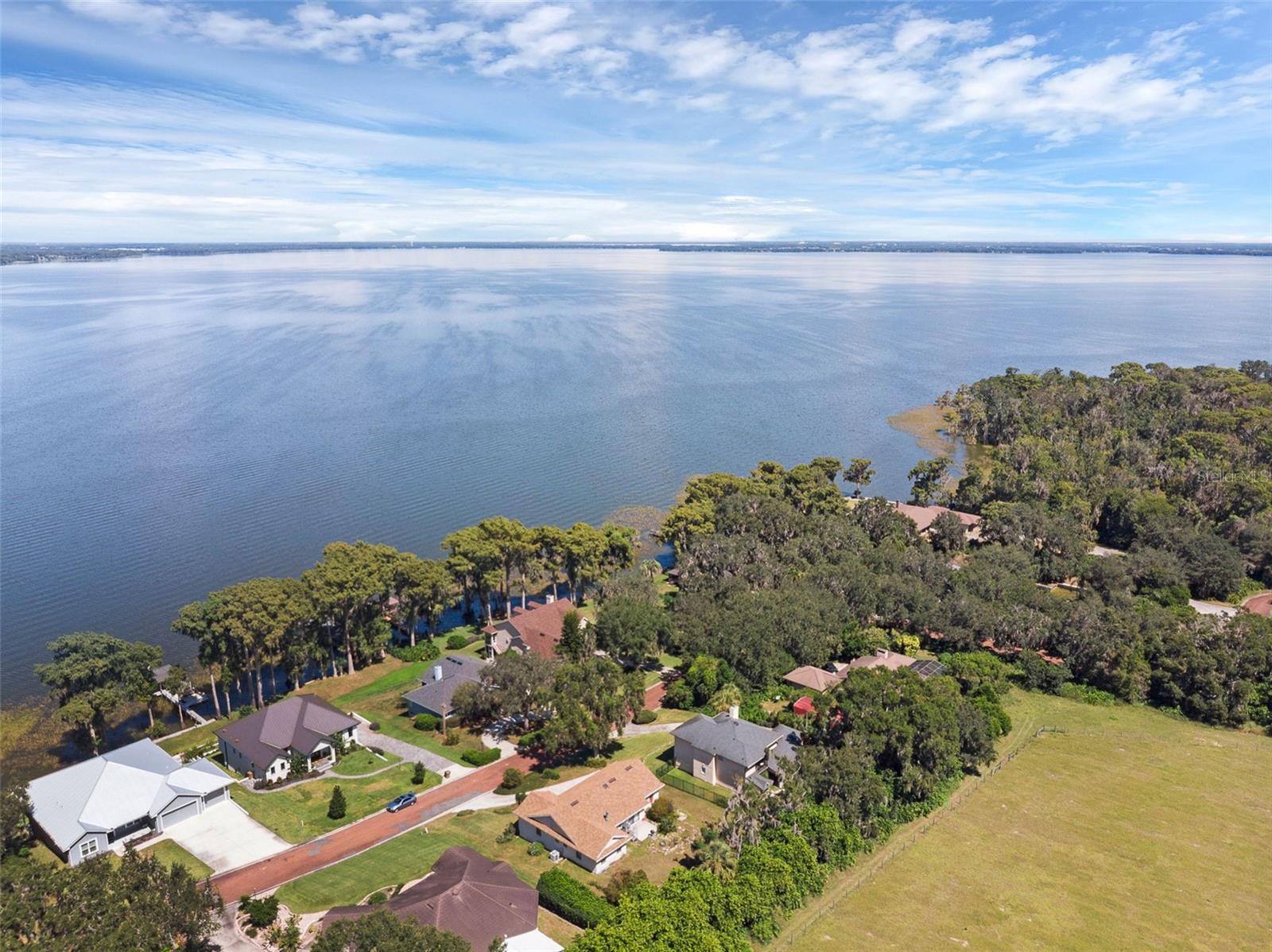 STONE MOUNTAIN ESTATES - Residential