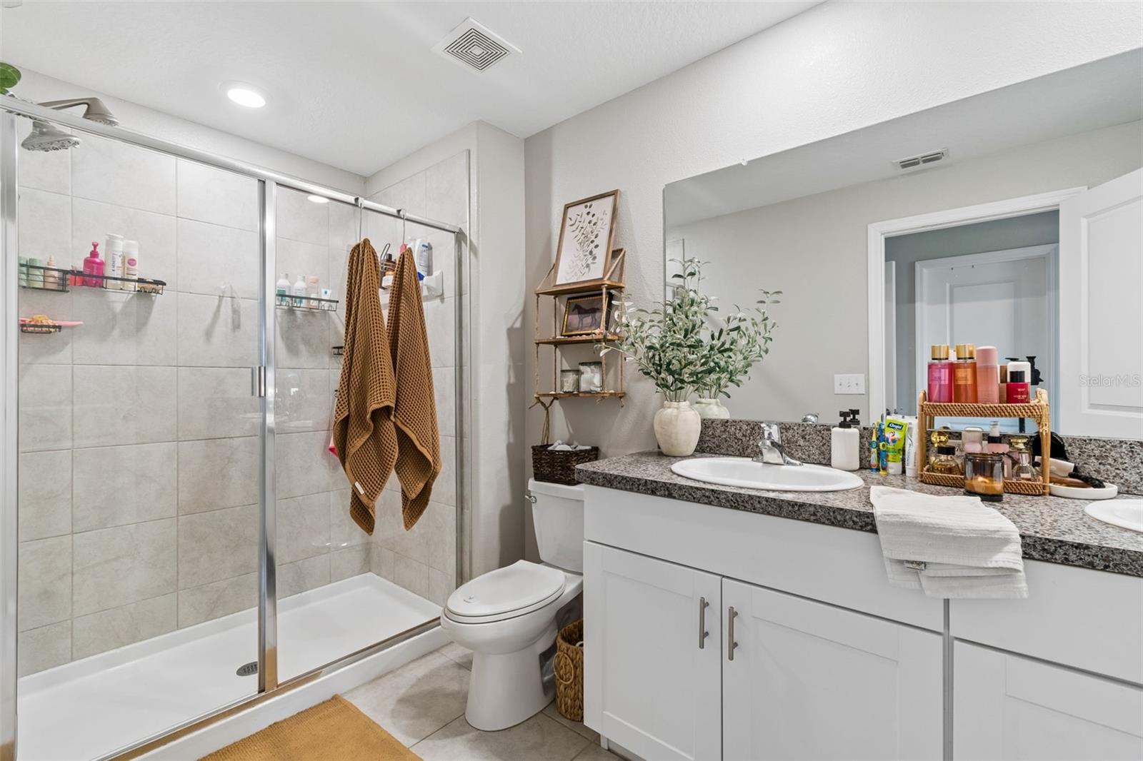 HAVEN AT MEADOW POINTE - Residential