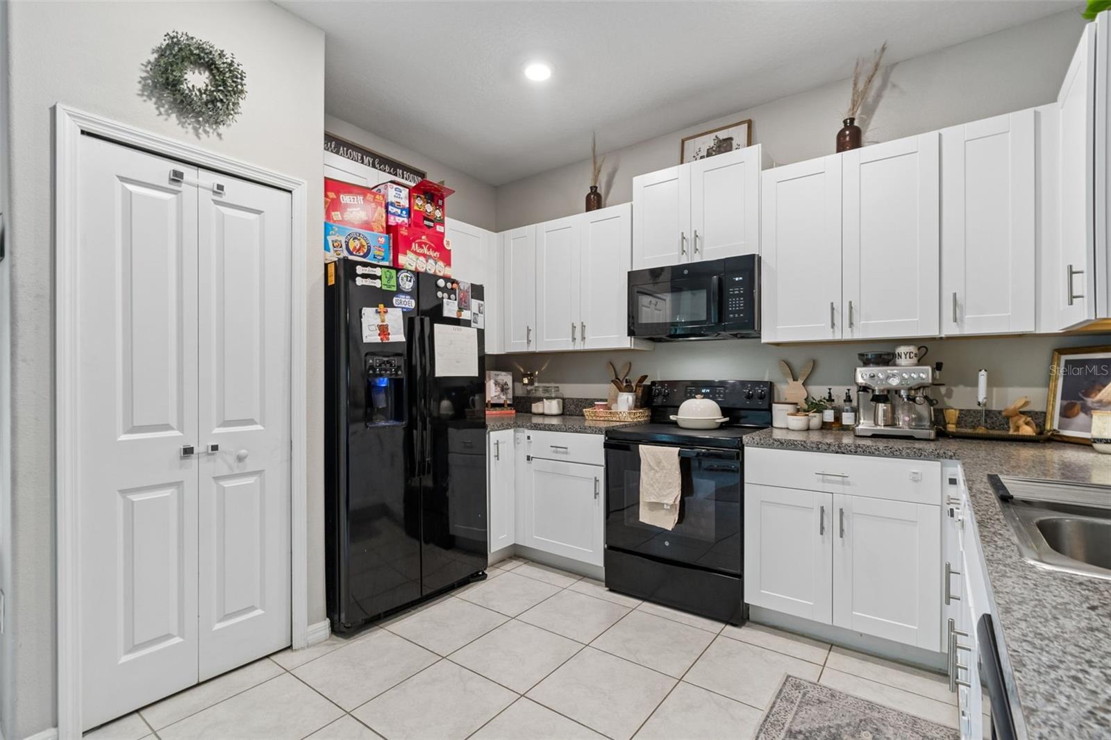 HAVEN AT MEADOW POINTE - Residential