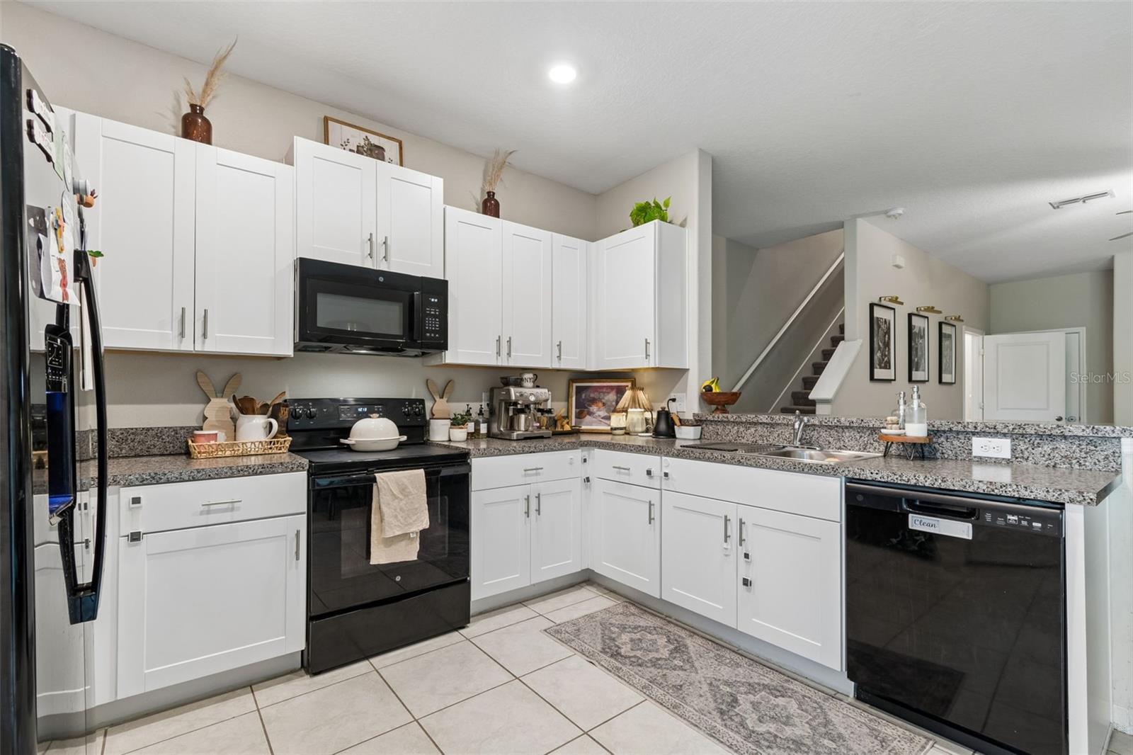 HAVEN AT MEADOW POINTE - Residential